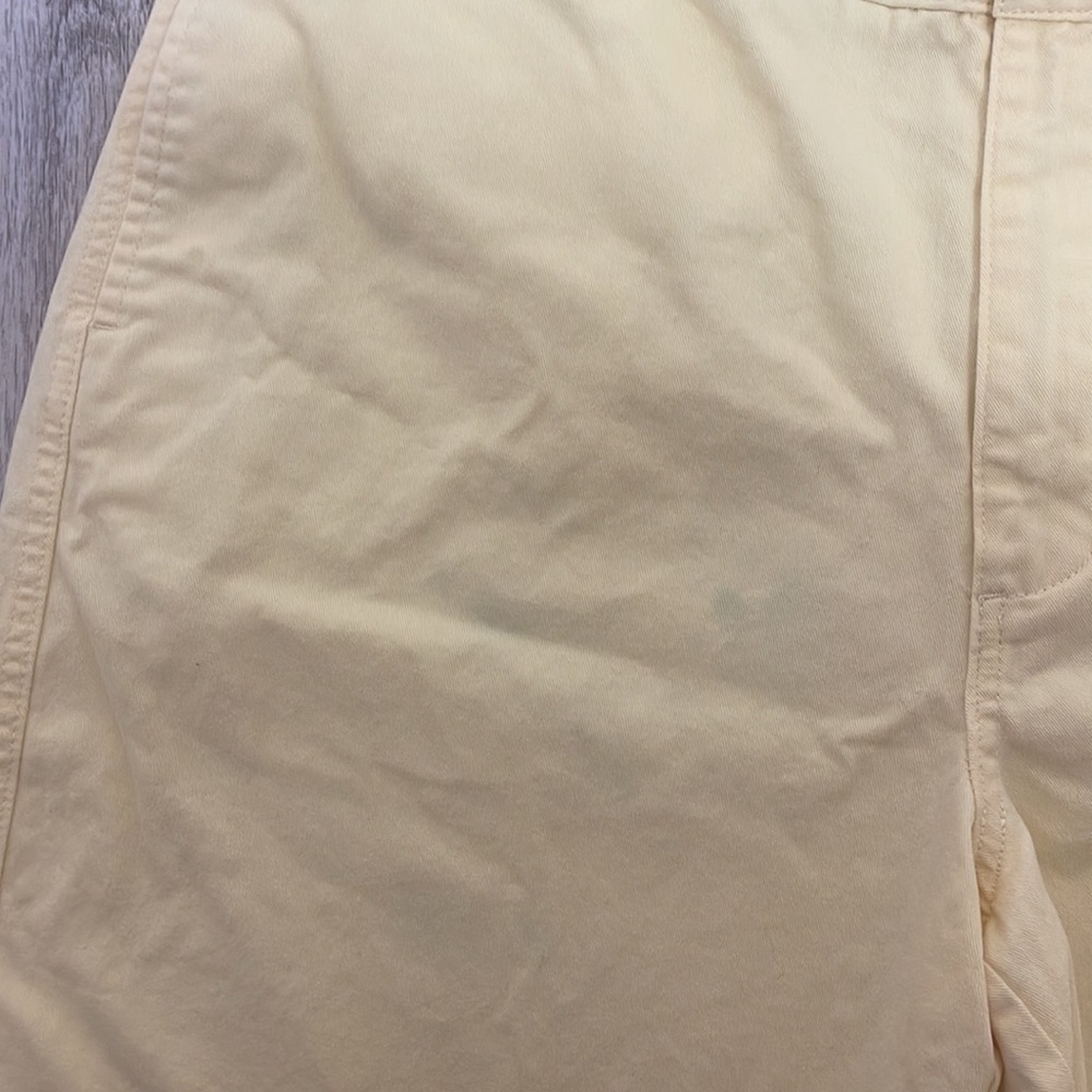 Chaps Men Flat Front Yellow size 38 shorts - Picture 4 of 5